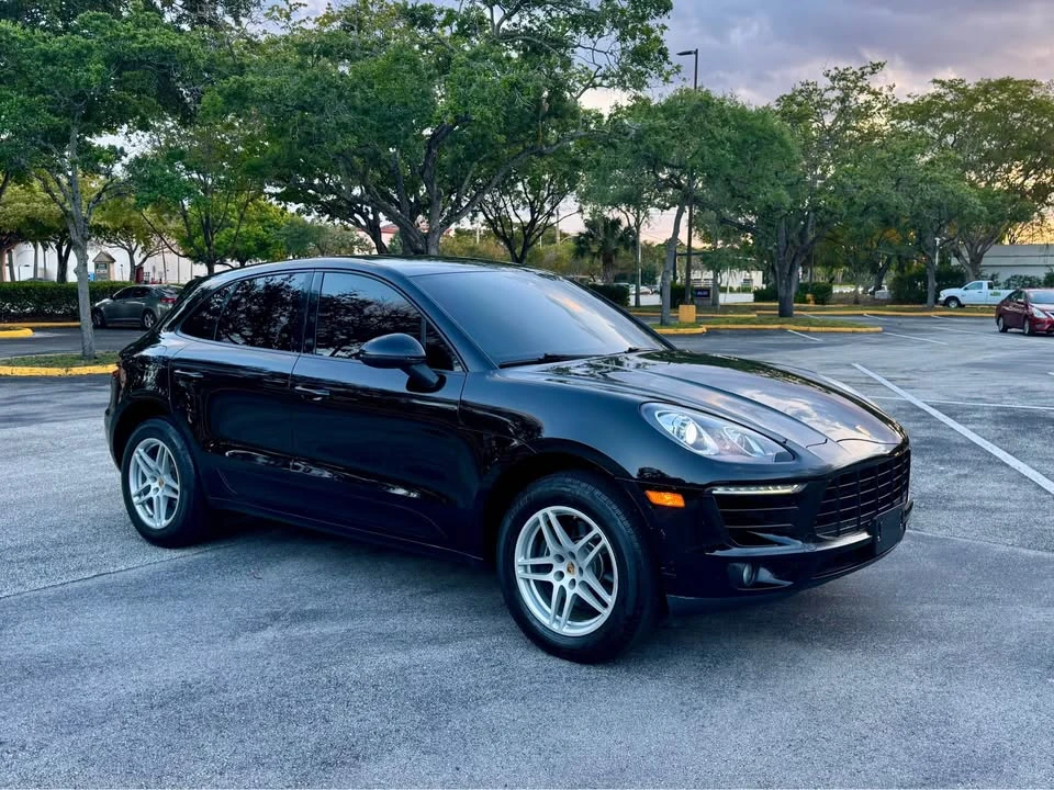 2018 Porsche Macan - Image 7 of 14