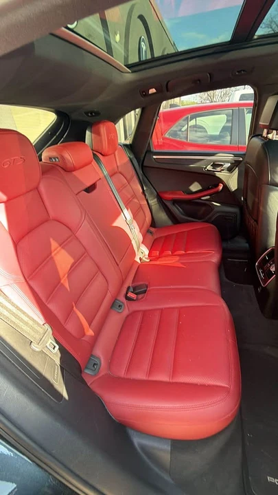 2018 Porsche Macan - Image 3 of 3