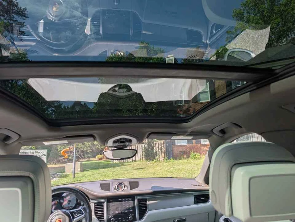 2018 Porsche Macan - Image 7 of 13