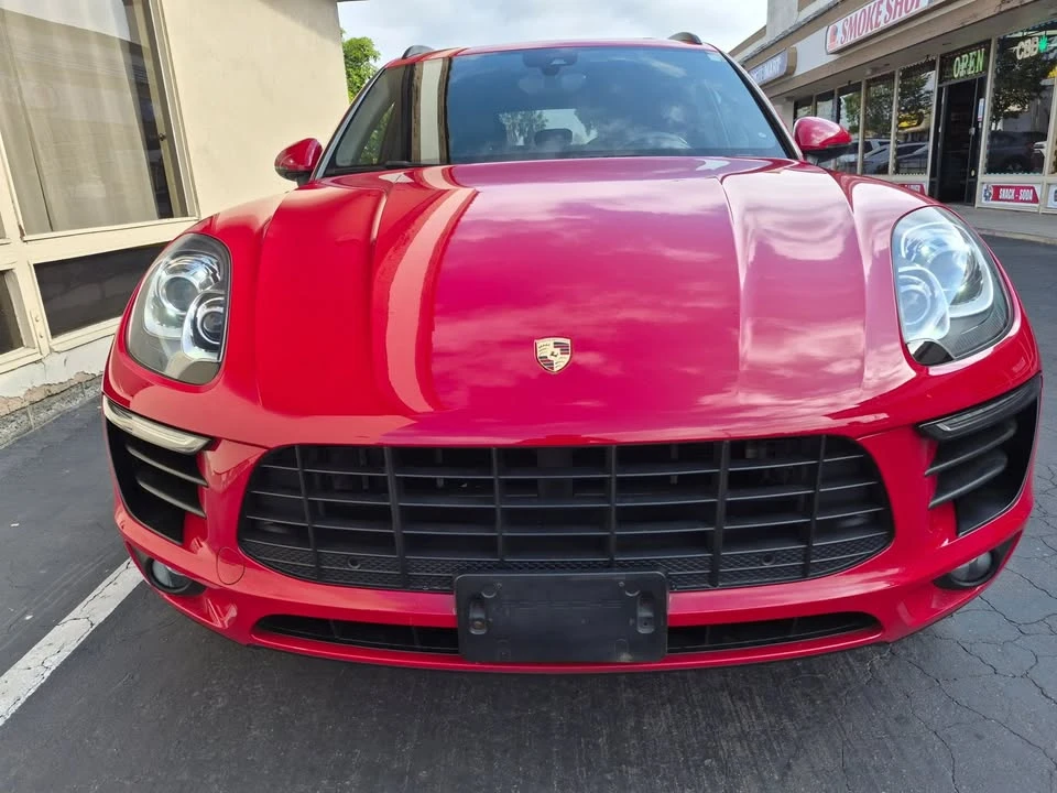 2018 Porsche Macan - Image 8 of 10