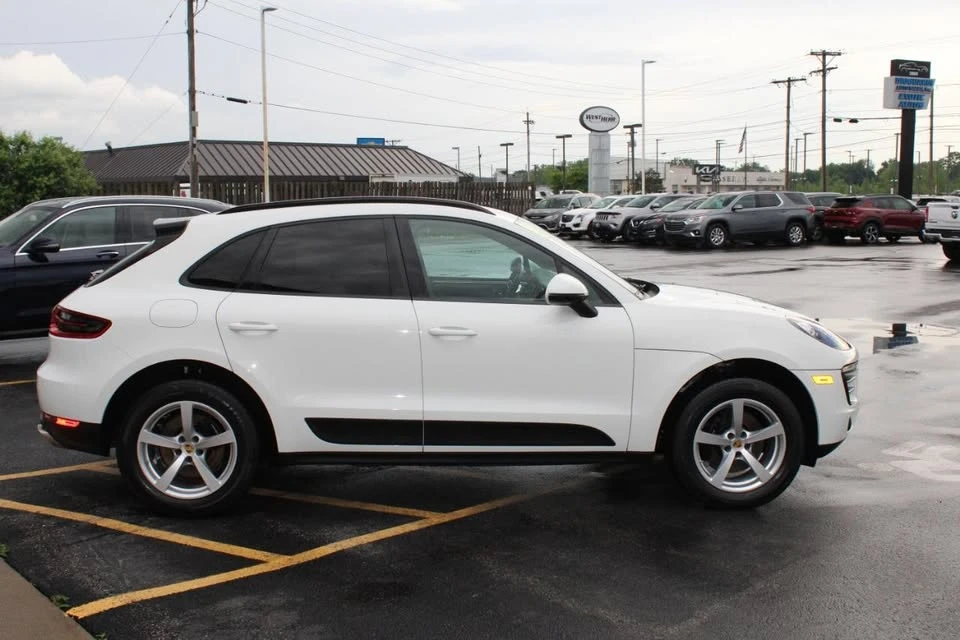 2018 Porsche Macan - Image 8 of 20