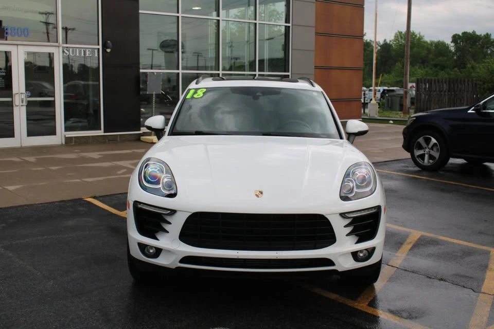 2018 Porsche Macan - Image 5 of 20