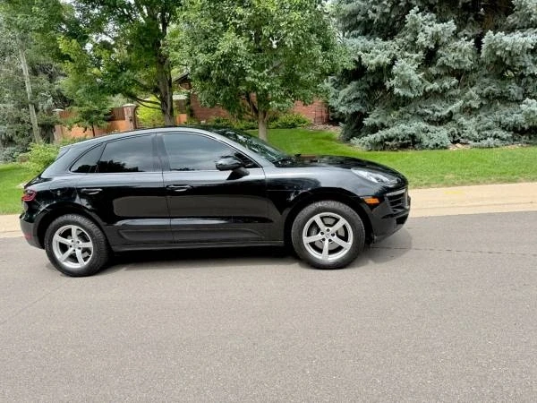 2018 Porsche Macan - Image 11 of 15