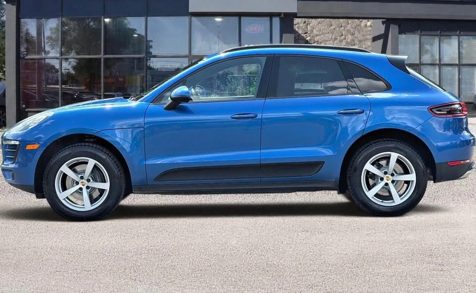 2018 Porsche Macan - Image 7 of 10