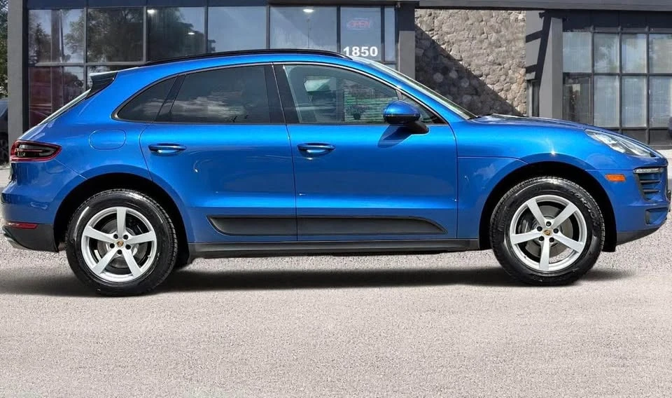 2018 Porsche Macan - Image 4 of 10