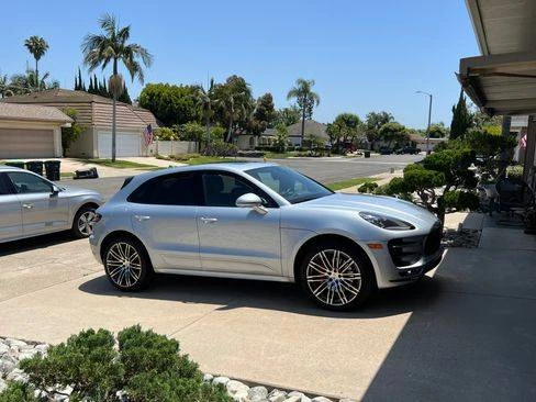 2018 Porsche Macan Turbo - Image 8 of 8