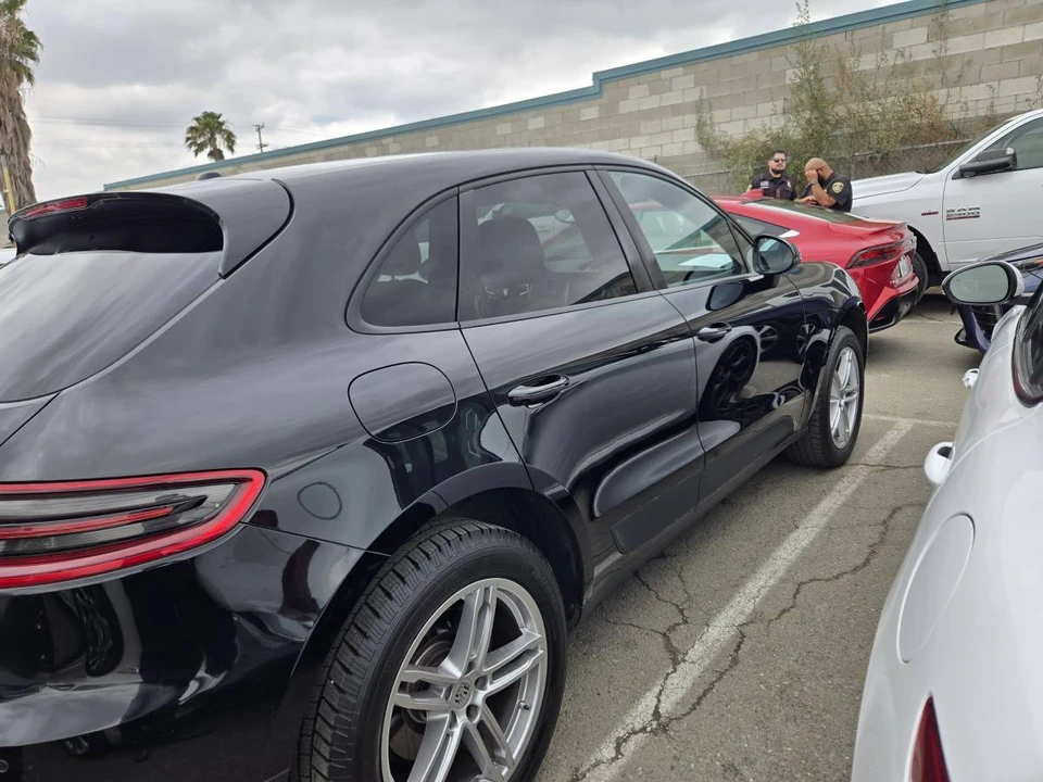 2018 Porsche Macan - Image 4 of 15