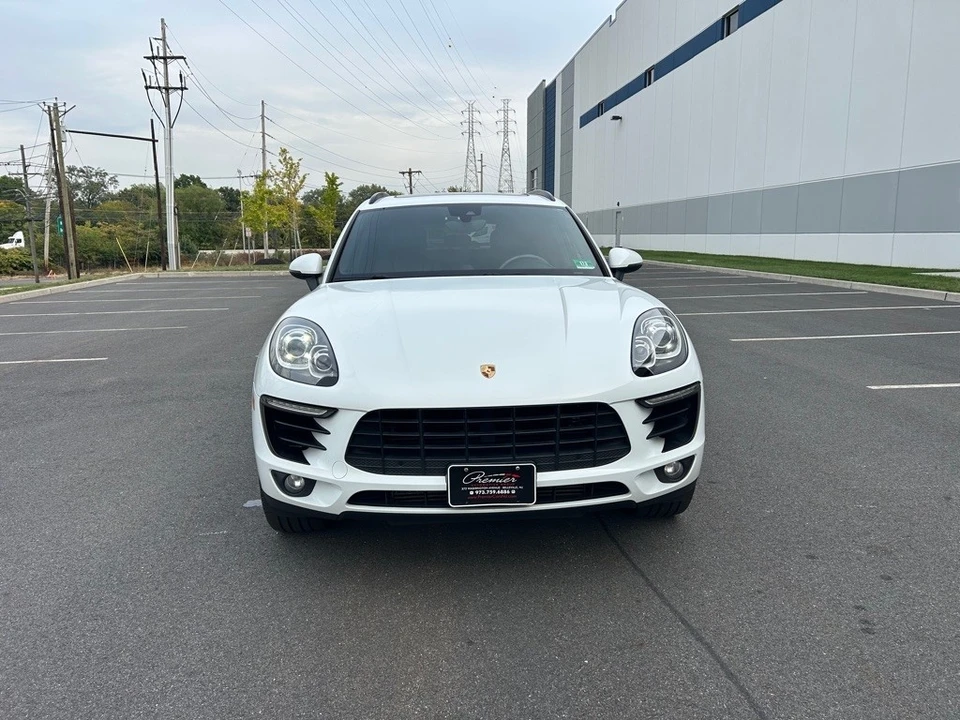 2018 Porsche Macan Turbo - Image 2 of 12