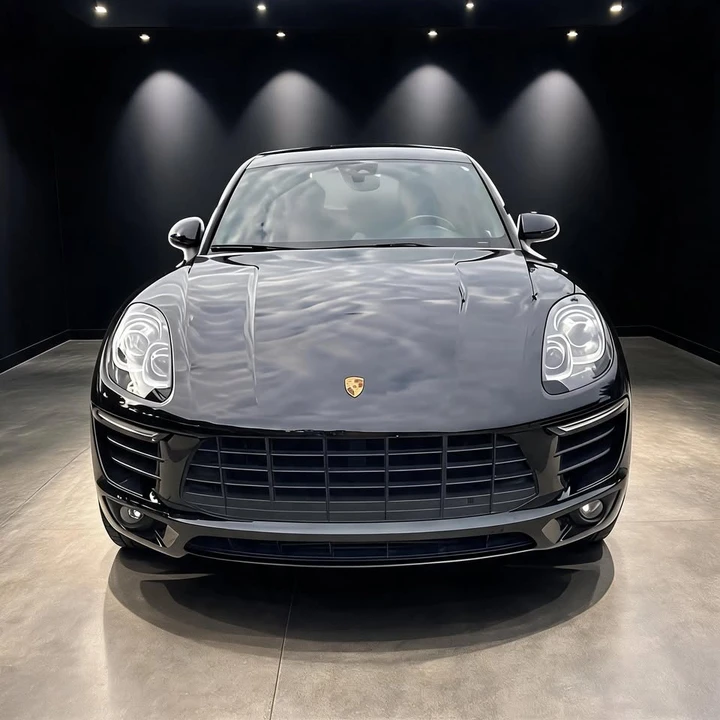 2018 Porsche Macan - Image 2 of 20