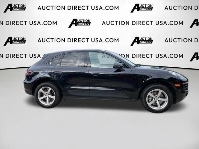 2018 Porsche Macan - Image 8 of 20