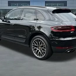 2018 Porsche Macan - Image 4 of 12