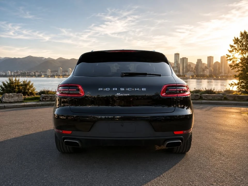 2018 Porsche Macan - Image 3 of 17