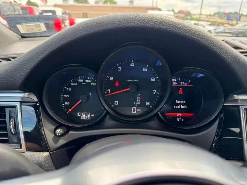 2018 Porsche Macan - Image 10 of 10