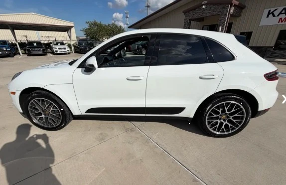 2018 Porsche Macan - Image 3 of 12