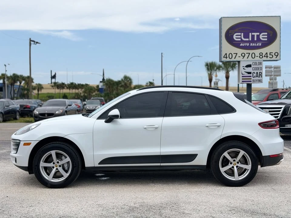 2018 Porsche Macan - Image 2 of 20