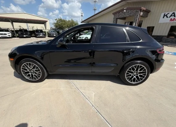 2018 Porsche Macan - Image 3 of 12