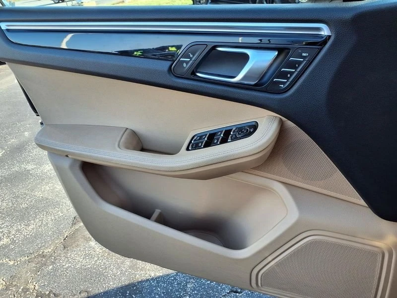 2018 Porsche Macan - Image 20 of 20