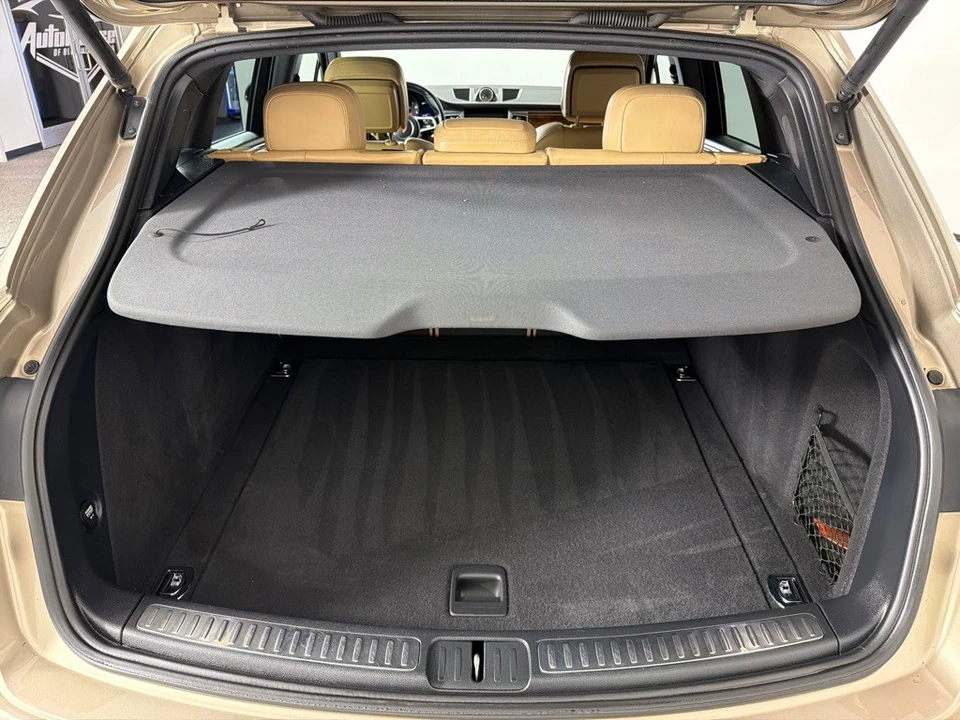 2018 Porsche Macan - Image 22 of 28