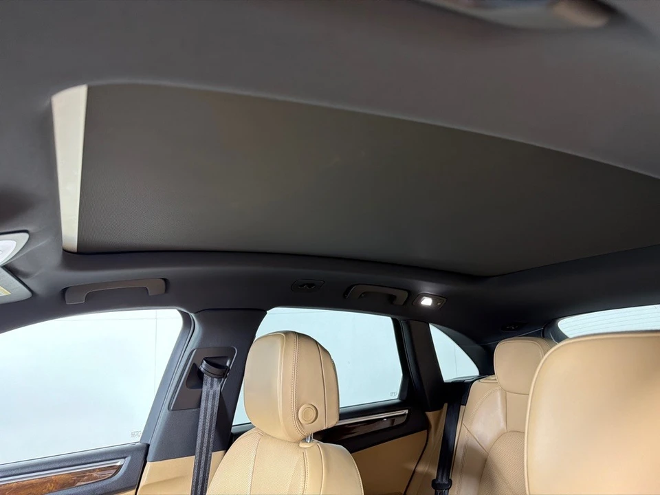 2018 Porsche Macan - Image 14 of 28