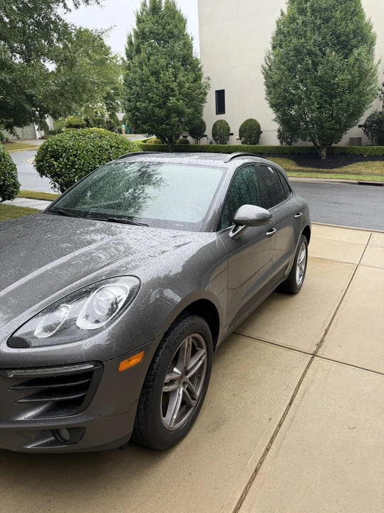 2018 Porsche Macan - Image 5 of 9