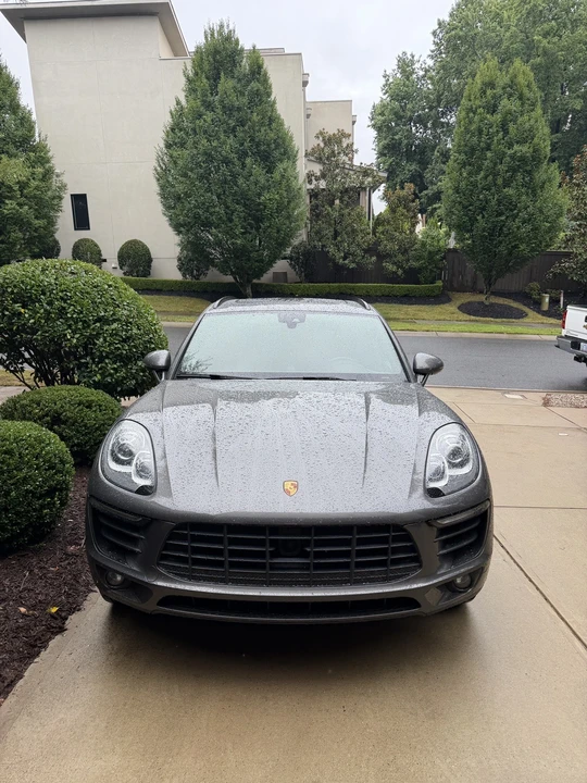 2018 Porsche Macan - Image 2 of 9