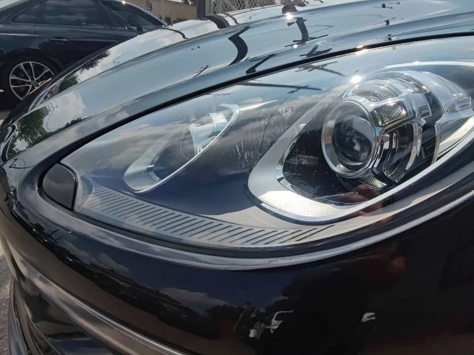 2018 Porsche Macan - Image 6 of 18