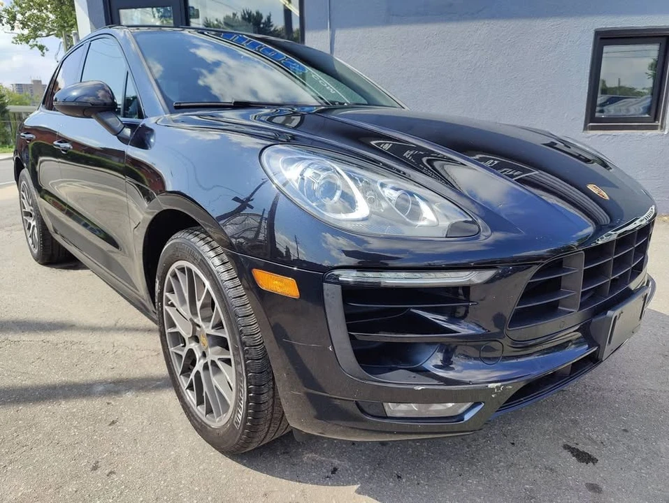 2018 Porsche Macan - Image 2 of 18