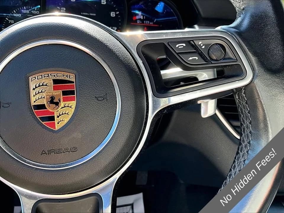 2018 Porsche Macan - Image 16 of 20