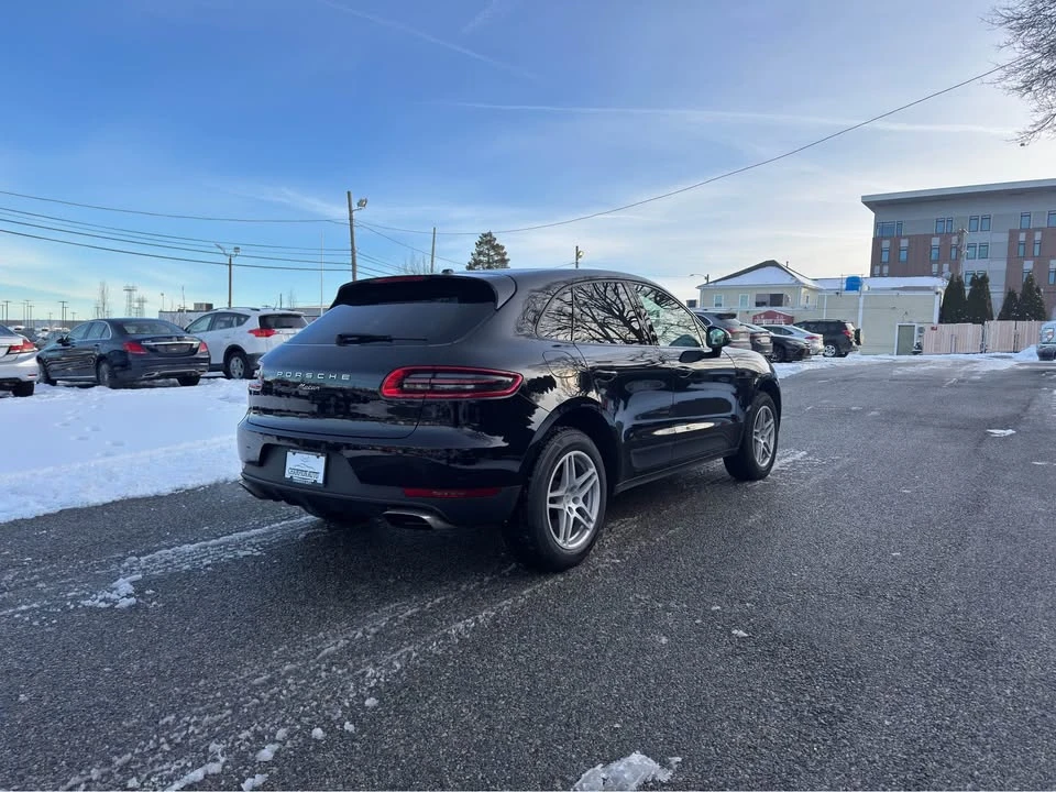 2018 Porsche Macan - Image 5 of 15