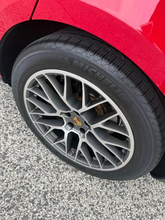2018 Porsche Macan - Image 9 of 20