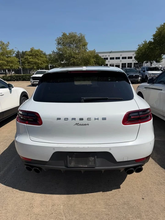 2018 Porsche Macan - Image 5 of 10
