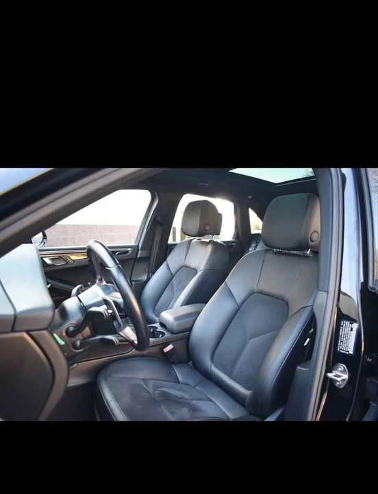 2018 Porsche Macan - Image 10 of 17