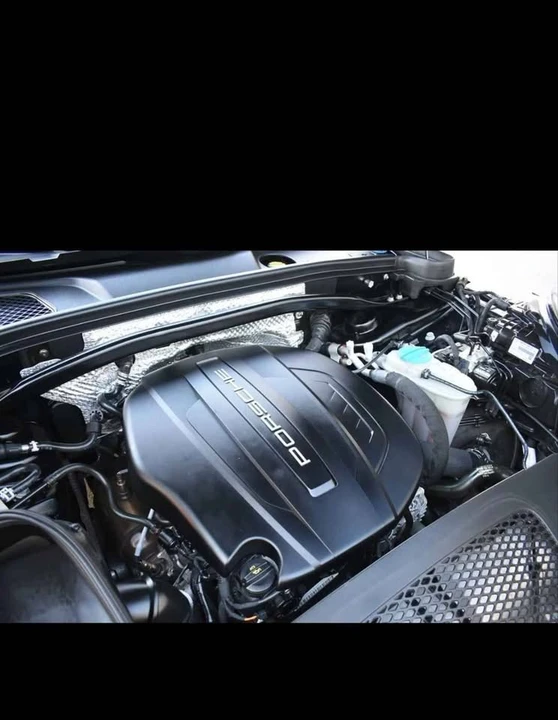 2018 Porsche Macan - Image 7 of 17