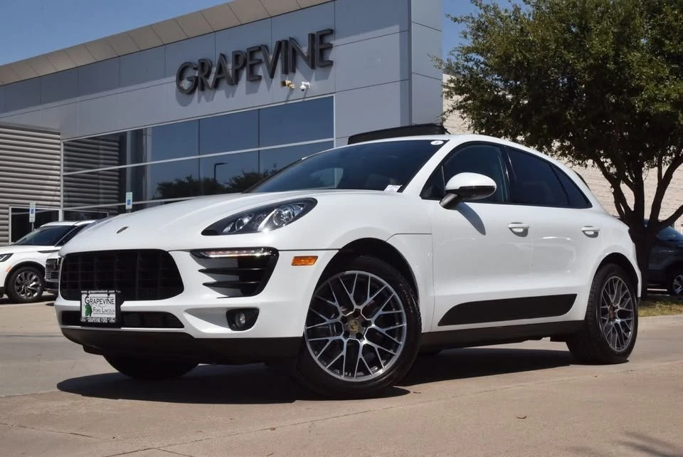 2018 Porsche Macan - Image 2 of 20