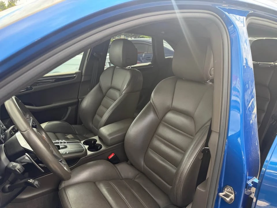2018 Porsche Macan - Image 7 of 9