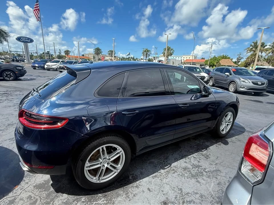 2018 Porsche Macan - Image 4 of 12