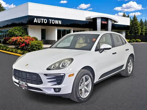2018 Porsche Macan Base