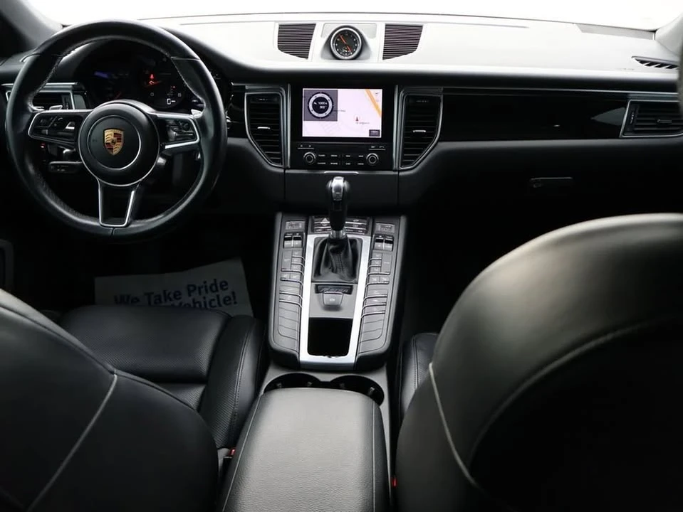 2018 Porsche Macan - Image 14 of 20