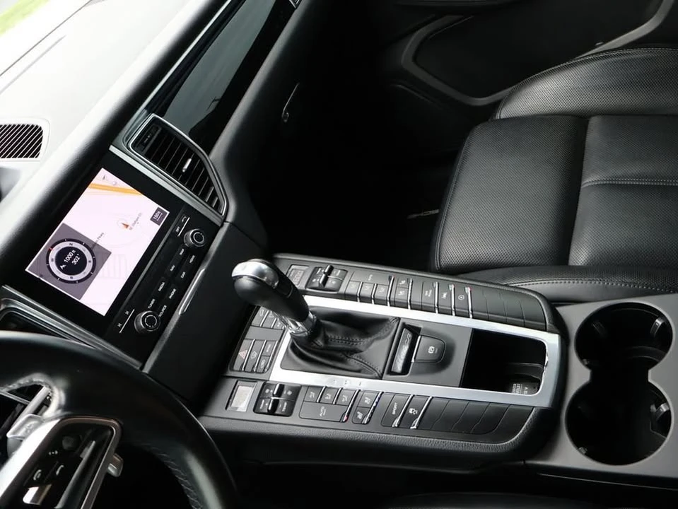 2018 Porsche Macan - Image 20 of 20