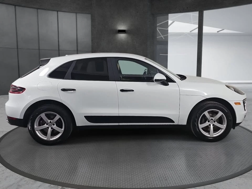 2018 Porsche Macan - Image 4 of 20