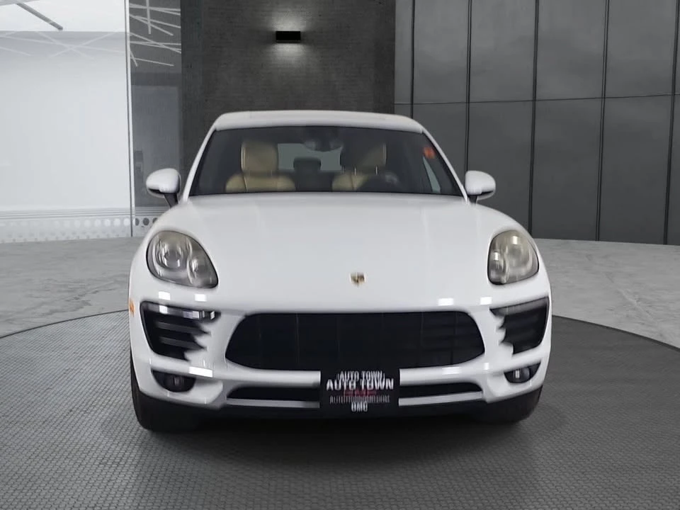 2018 Porsche Macan - Image 2 of 20