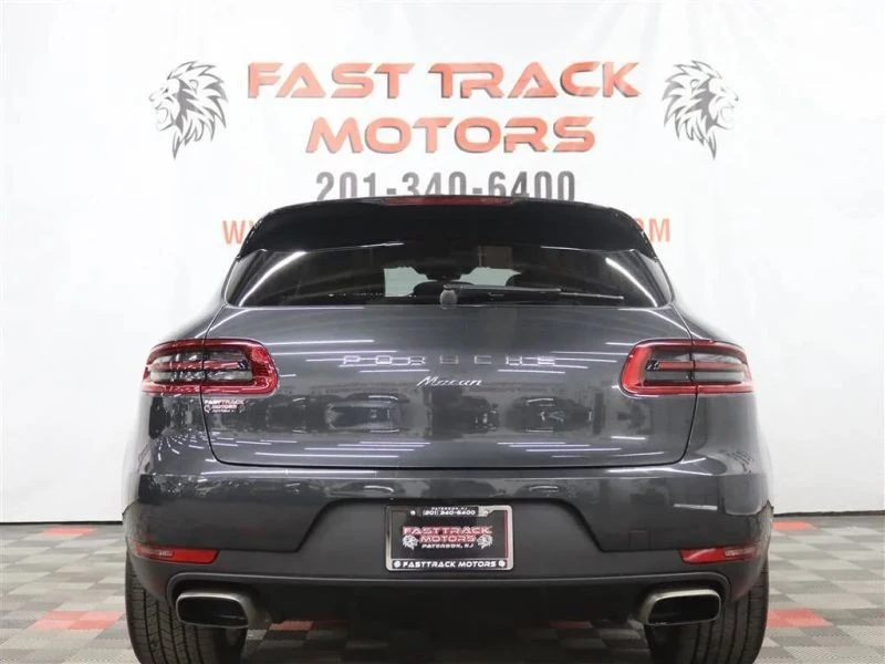 2018 Porsche Macan - Image 5 of 12