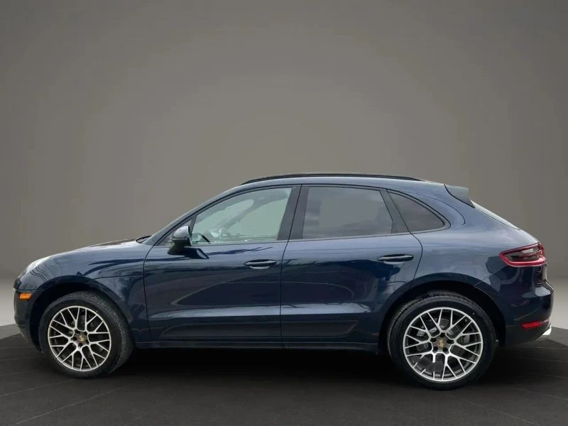 2018 Porsche Macan - Image 8 of 12