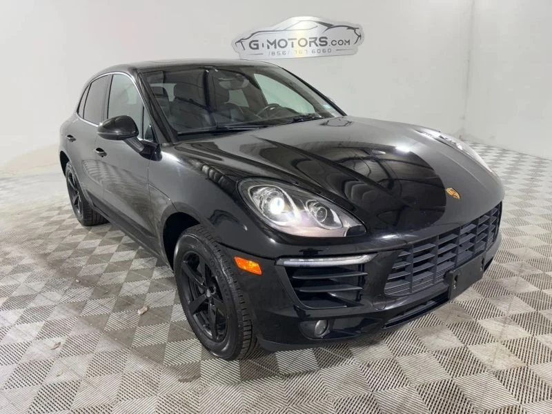 2018 Porsche Macan - Image 10 of 12