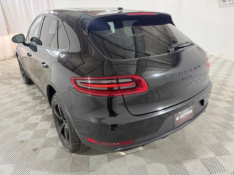 2018 Porsche Macan - Image 5 of 12