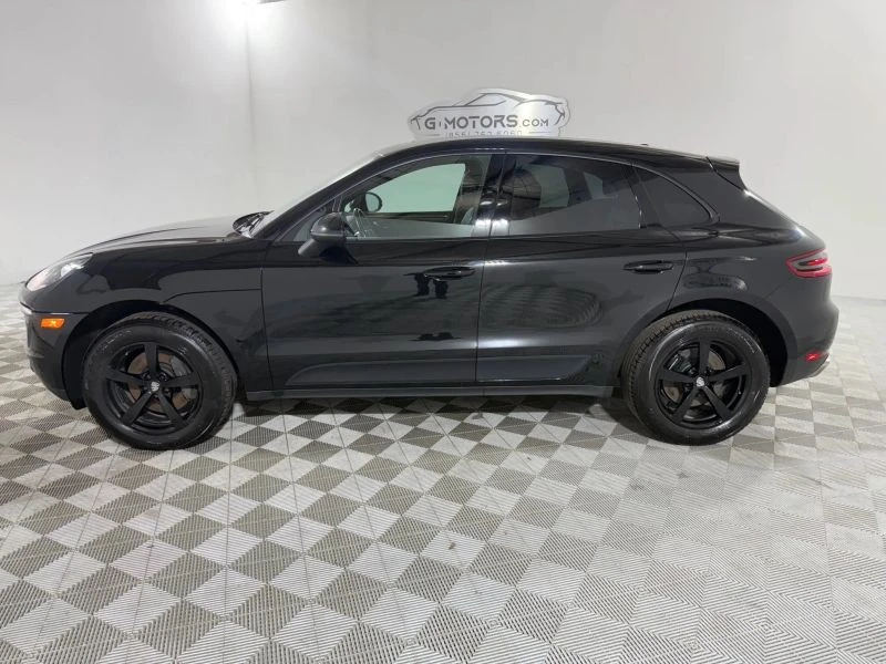 2018 Porsche Macan - Image 3 of 12