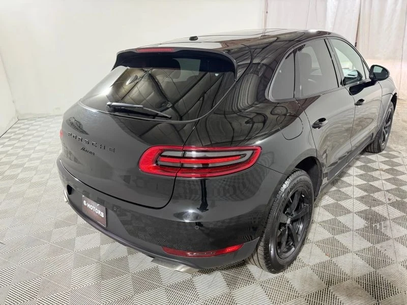 2018 Porsche Macan - Image 6 of 12