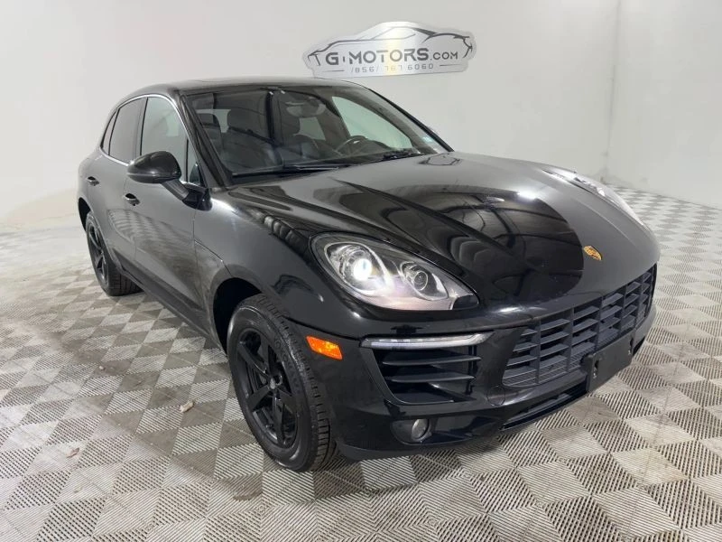 2018 Porsche Macan - Image 10 of 12
