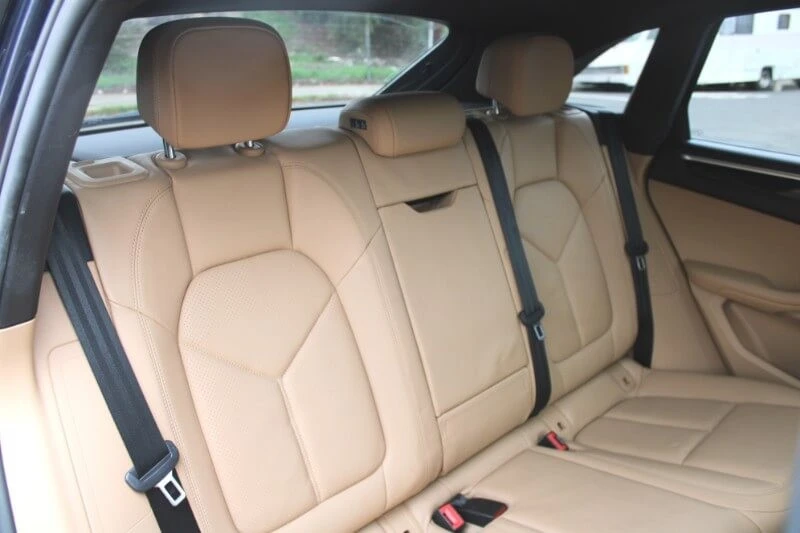 2018 Porsche Macan - Image 13 of 20