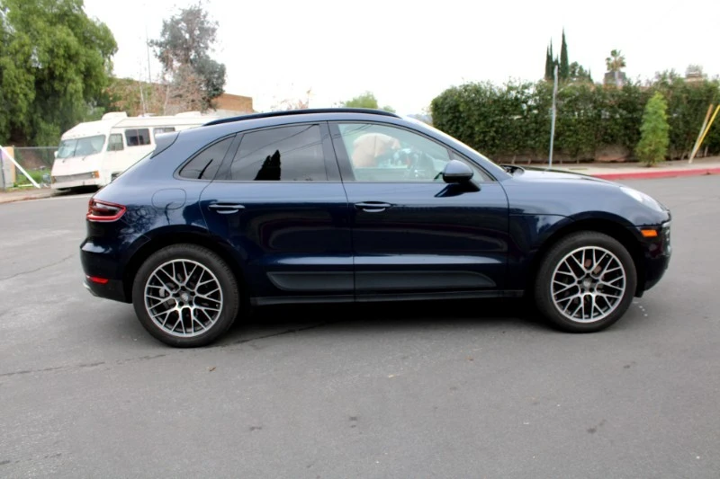 2018 Porsche Macan - Image 5 of 20
